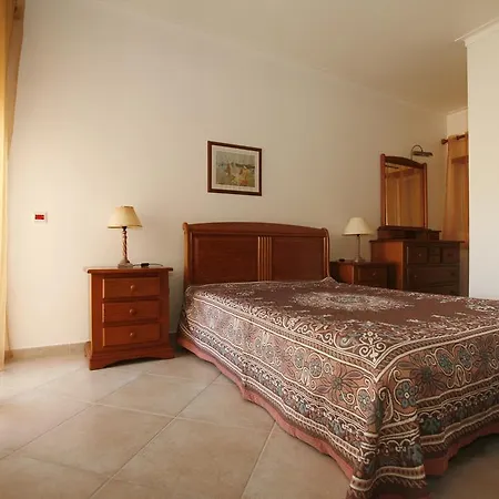 Apart Otel Coral Do Vau
