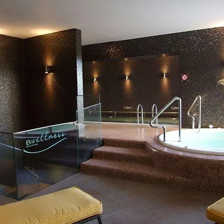 Coral Do Vau Apart Otel