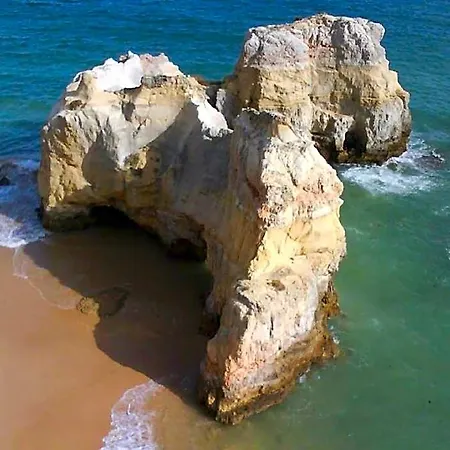 מלון דירות Coral Do Vau 4*