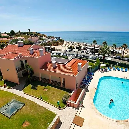 Coral Do Vau 4*